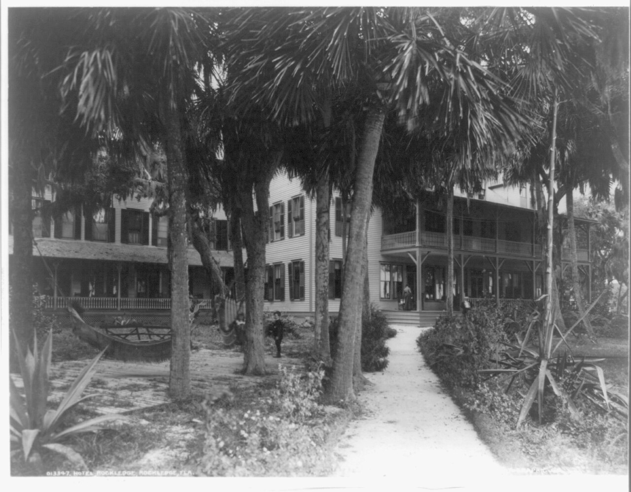 Hotel Rockledge in its winter-colony era, the largest Indian River Drive resort hotel between 1887 and the 1925 collapse.