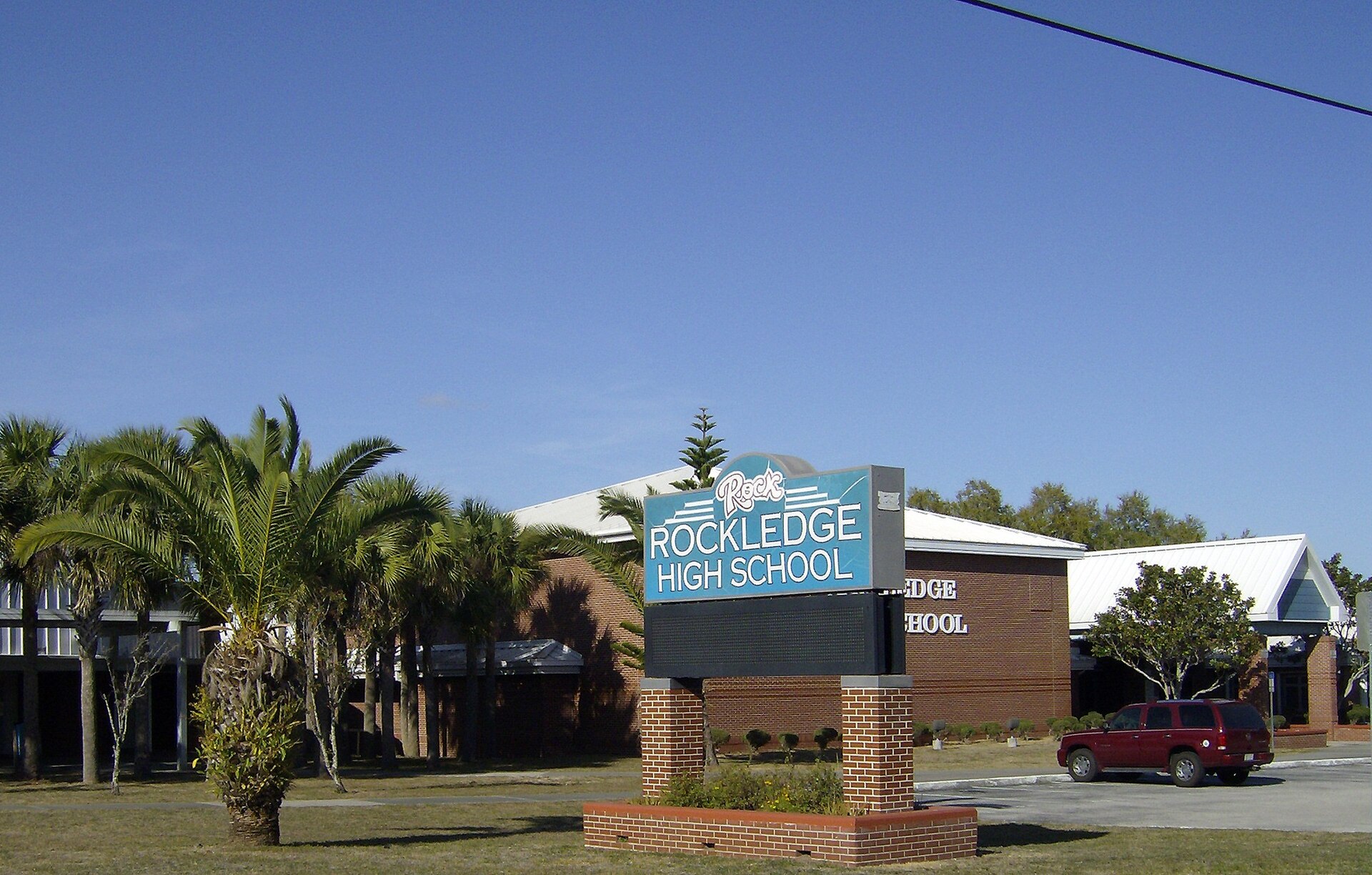 Rockledge High School building.
